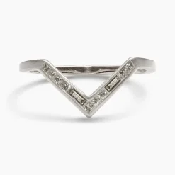 Discount Betsy & Iya Altus 14k Gold Chevron Stacking Ring