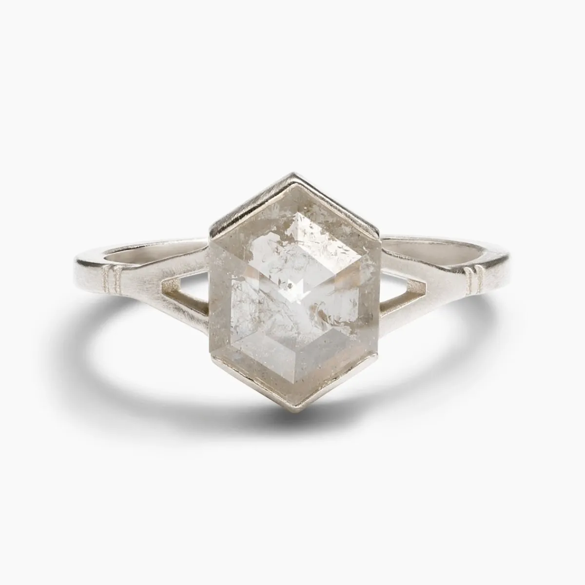 Fashion Betsy & Iya Dea Ring - Hexagon Salt & Pepper Diamond Ring