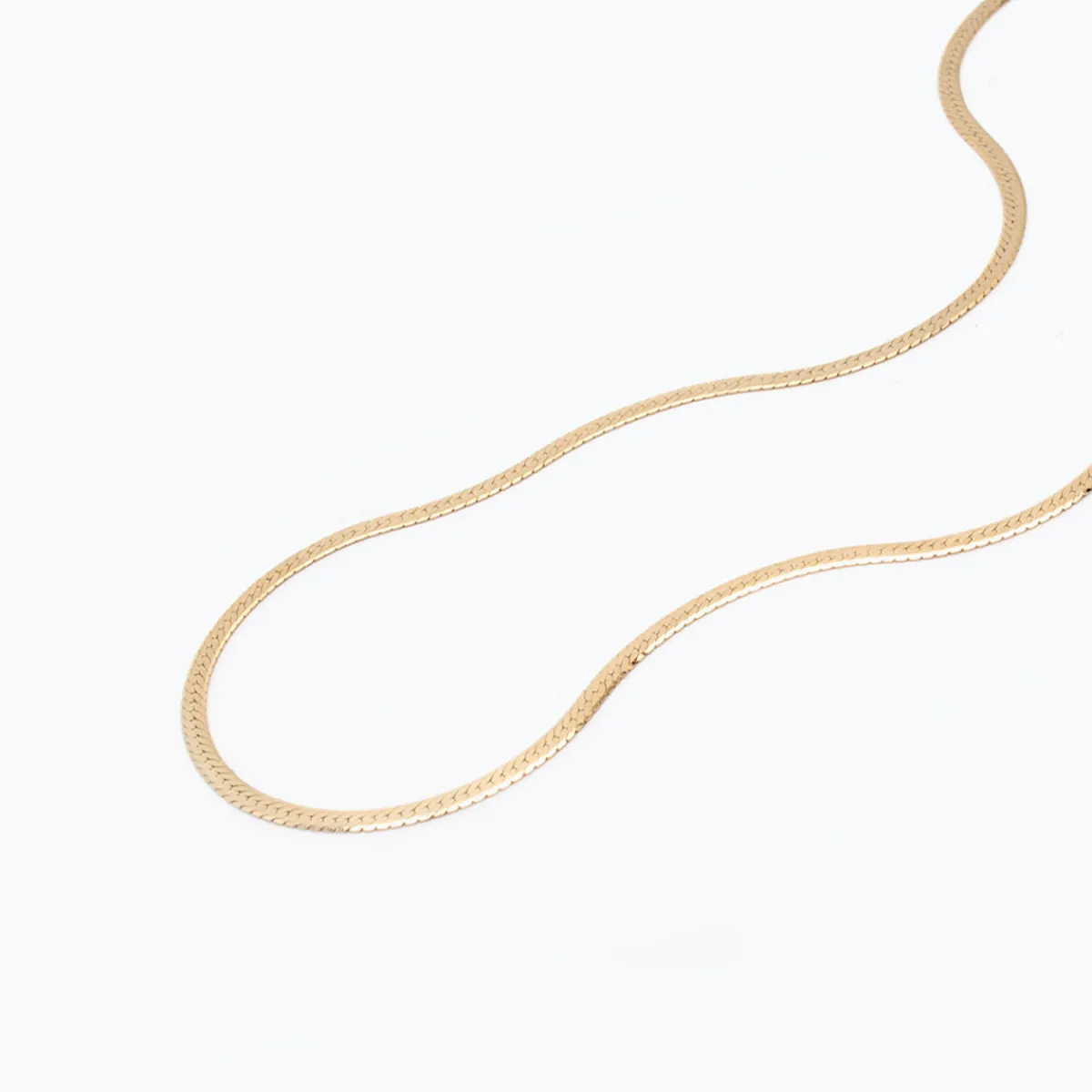Discount Betsy & Iya Delicate Herringbone Chain Necklace