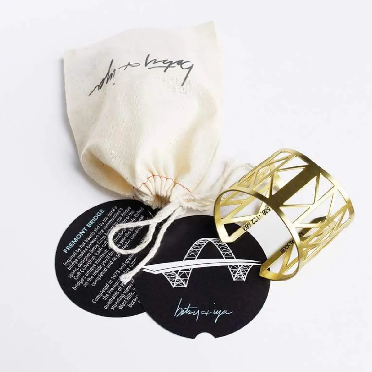 Fashion Betsy & Iya Fremont Bridge cuff bracelet