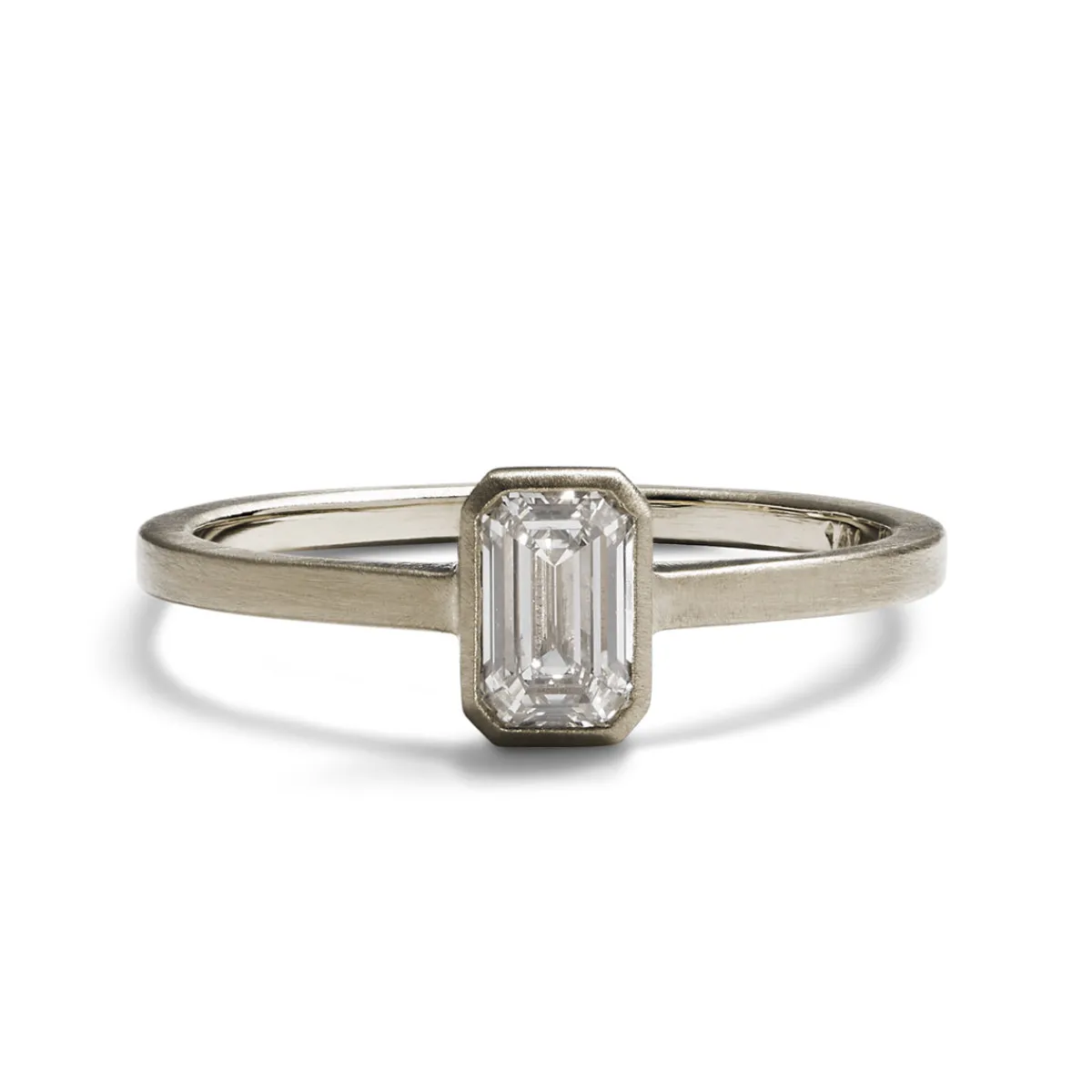 Clearance Betsy & Iya Honos Diamond ring
