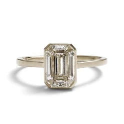 Clearance Betsy & Iya Honos Diamond ring