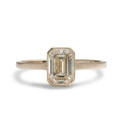 Clearance Betsy & Iya Honos Diamond ring
