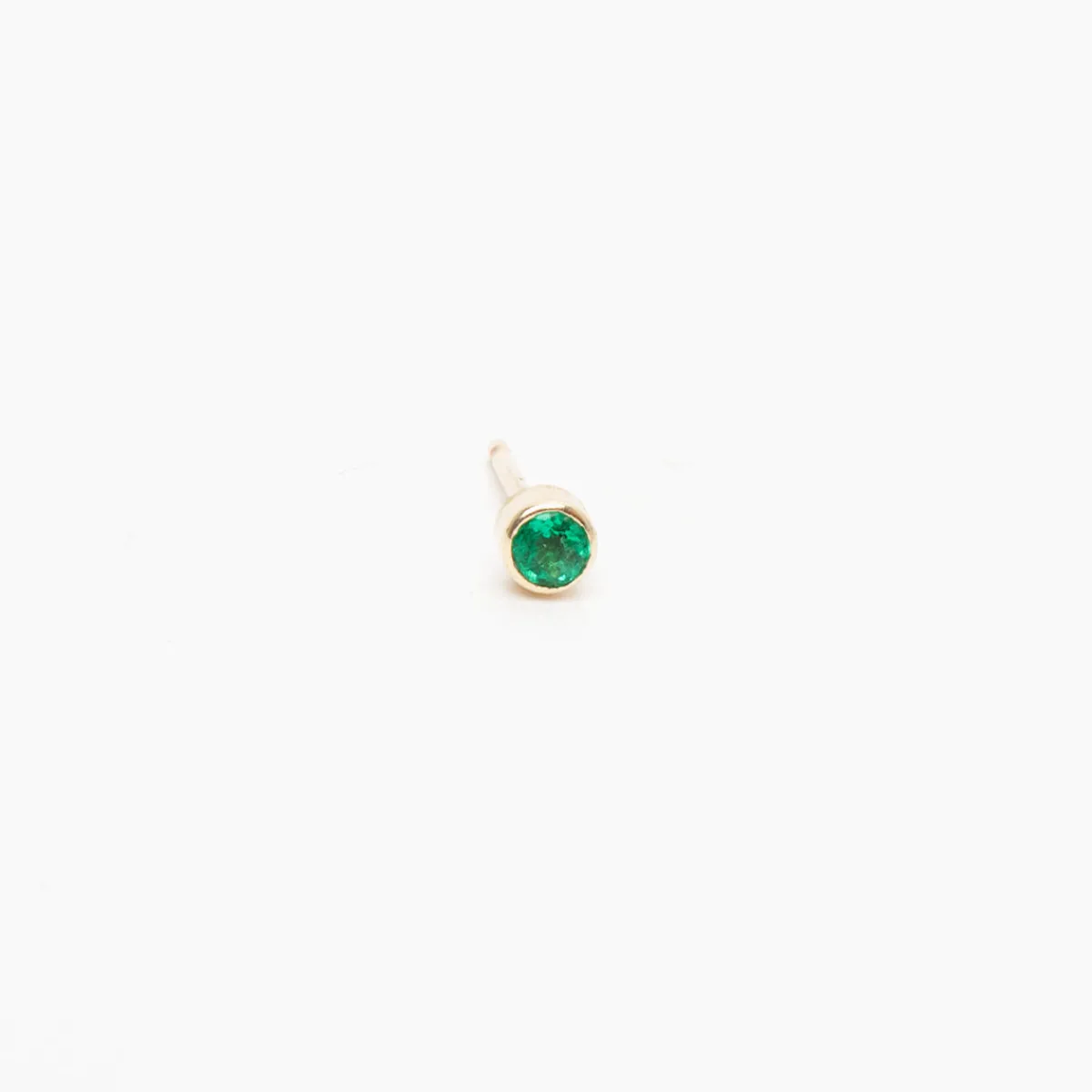 Discount Betsy & Iya Micro Stud Earrings