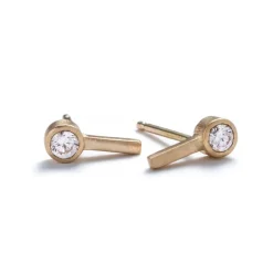 Discount Betsy & Iya Navvitas stud earrings