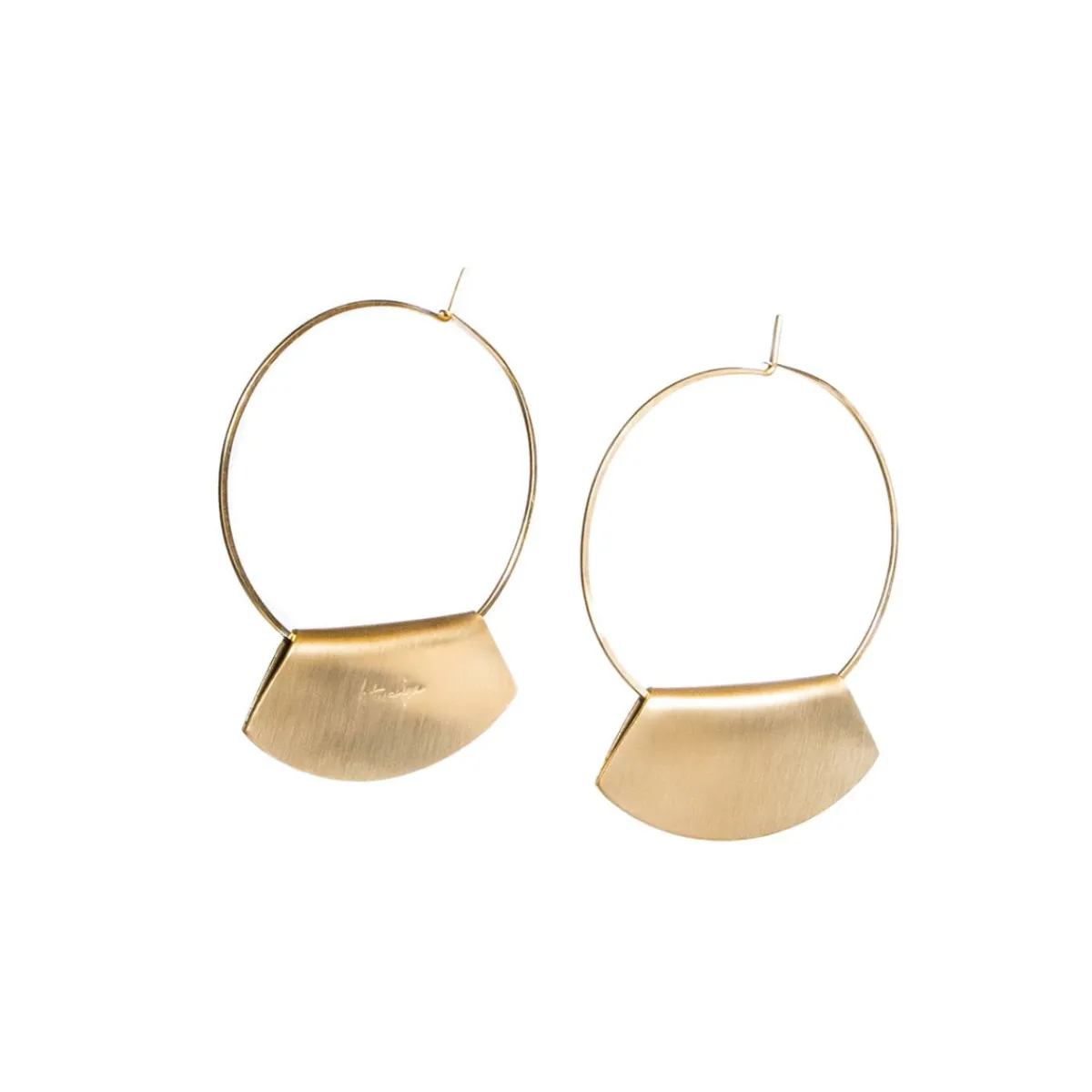 Fashion Betsy & Iya Novi hoop earrings
