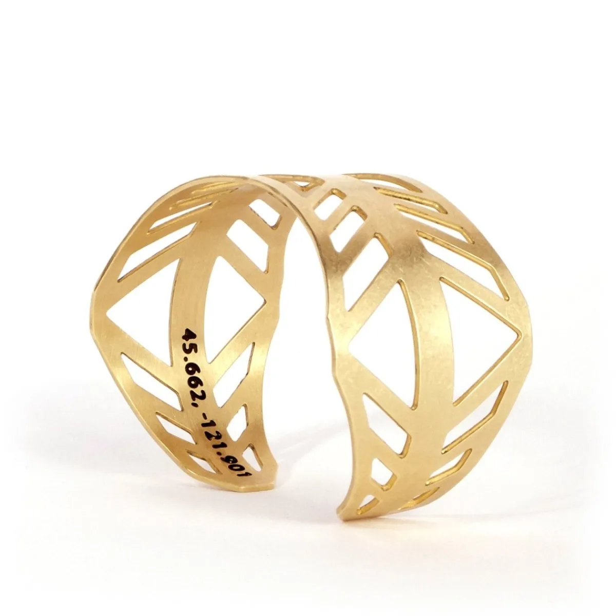 Outlet Betsy & Iya Recast Bridge of the Gods cuff bracelet