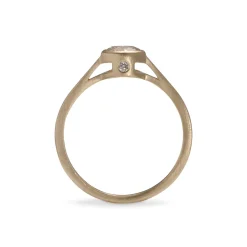 Hot Betsy & Iya Sano ring