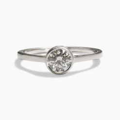 Hot Betsy & Iya Sano ring
