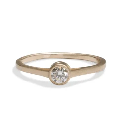 Hot Betsy & Iya Sano ring