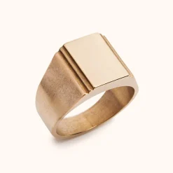 Sale Betsy & Iya Suscita ring