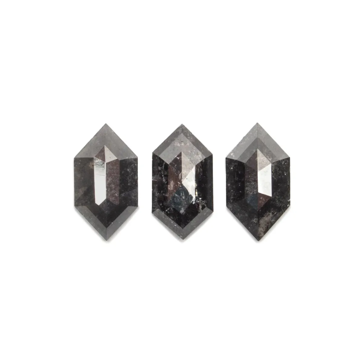 Fashion Betsy & Iya Veritas ring