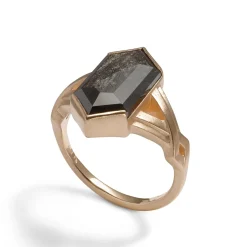 Fashion Betsy & Iya Veritas ring