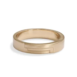 New Betsy & Iya Vitae ring