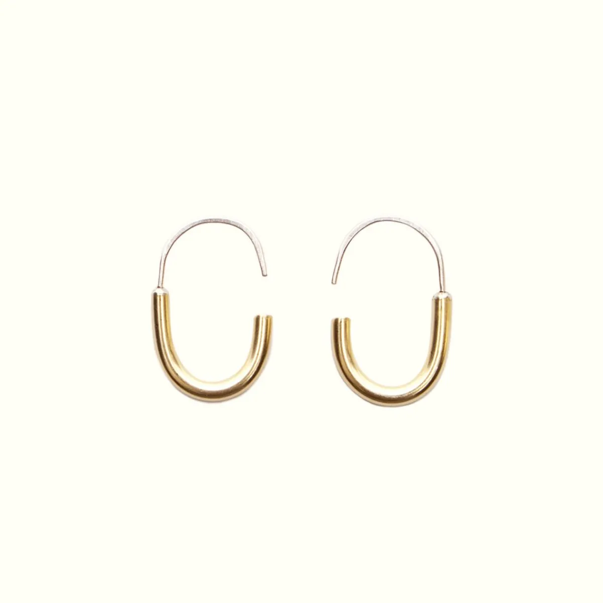 Fashion Betsy & Iya Vivida hoop earrings