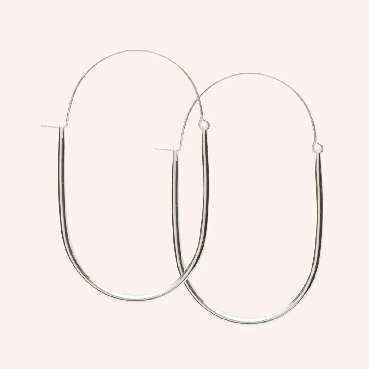 Fashion Betsy & Iya Vivida hoop earrings